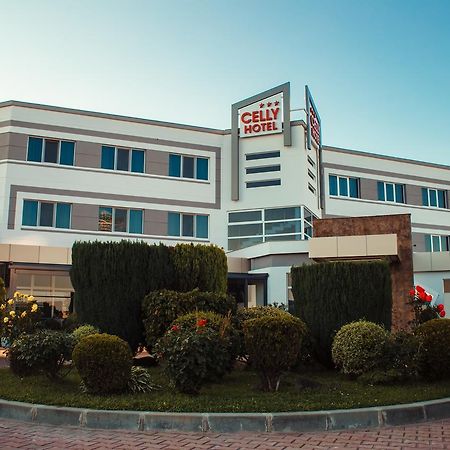 Celly Hotel Πιτέστι Εξωτερικό φωτογραφία