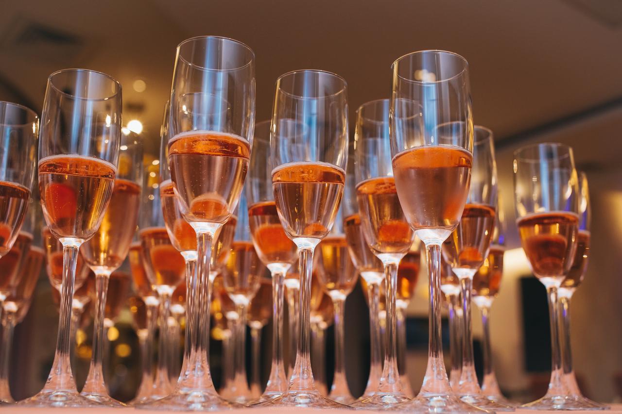 Celly Hotel Πιτέστι Εξωτερικό φωτογραφία